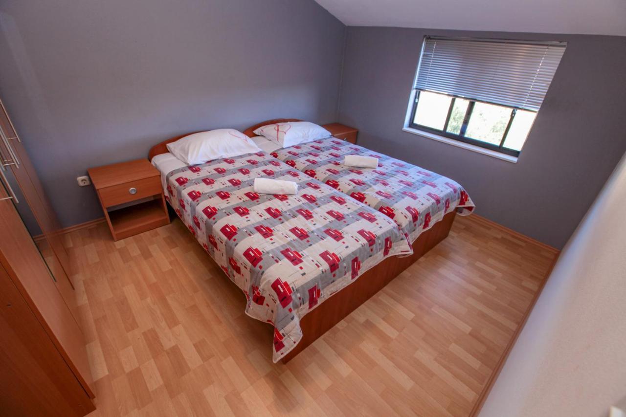 Vila Perunika Sukošan Esterno foto